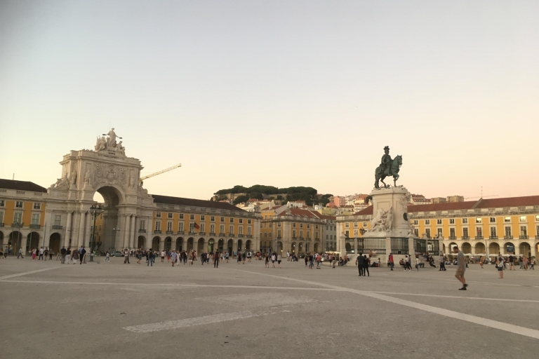 Lisboa: tour de 2,5 h en bicicleta eléctrica por las colinasTour compartido en inglés