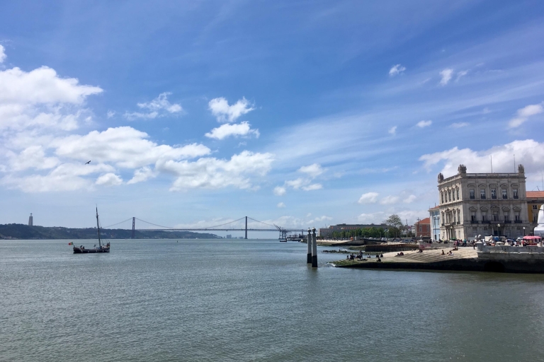 Lizbona: 2,5-godzinna wycieczka na rowerze elektrycznymPrywatna wycieczka w języku angielskim