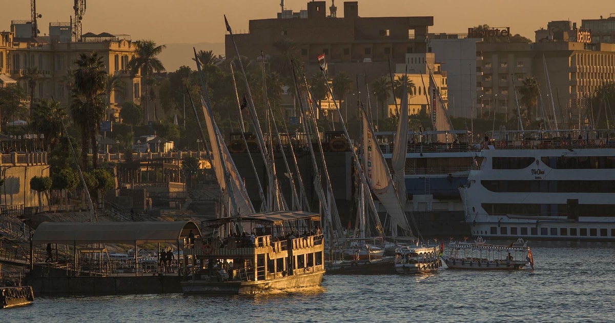 Luxor: Private Felucca Boat Trip With Hotel Pickup 