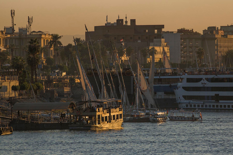 Louxor : excursion privée en bateau en felouque avec prise en charge à l'hôtel