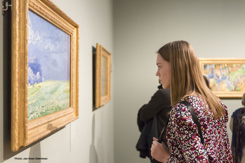 Amsterdam: Van Gogh Museum Guided Tour with EntryVan Gogh Museum Guided Tour in Spanish