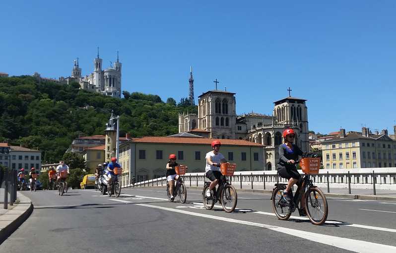 Lyon: passeio de bicicleta elétrica de 2 horas com um guia local