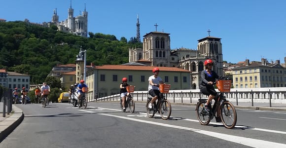 Lyon: 2-stündige E-Bike-Tour mit ortskundigem Guide