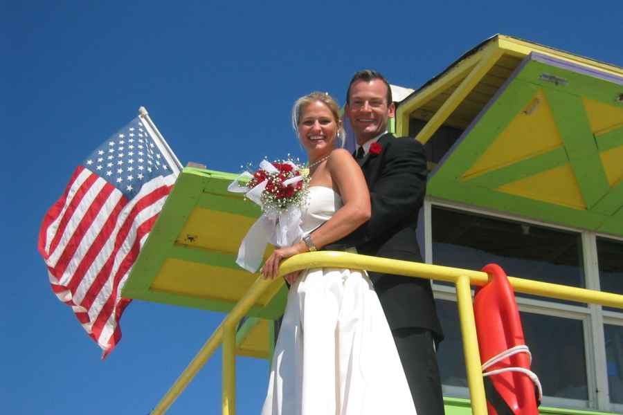 Miami: Strandhochzeit oder Erneuerung des Eheversprechens. Foto: GetYourGuide