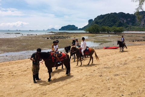 Krabi: paardrijden op het strandEen uur paardrijden op het strand