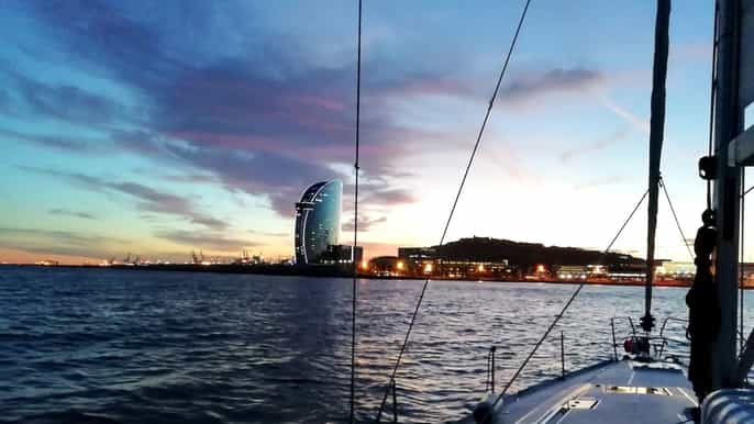 barcelona luxury private sunset yacht cruise