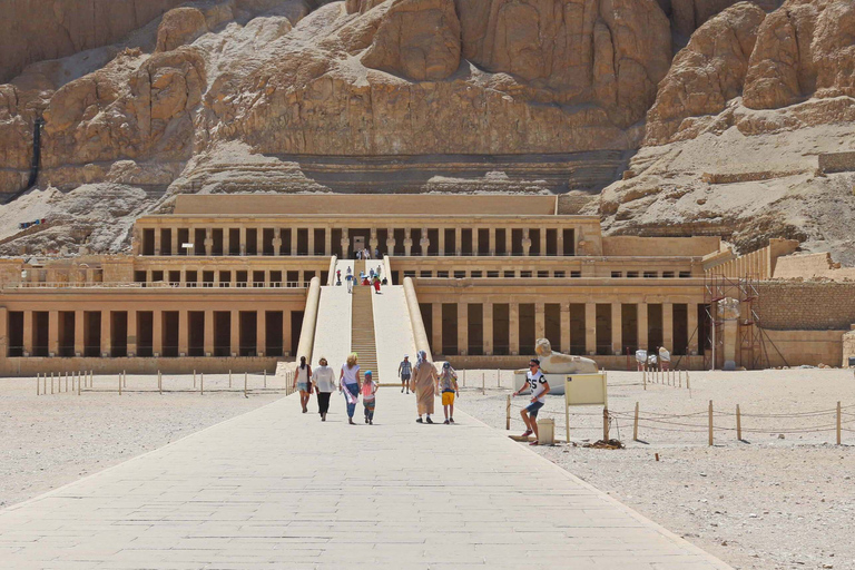 From Cairo: Day Trip to Luxor by PlaneSmall Group Tour without Entry Fees