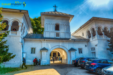 Tour per piccoli gruppi del Palazzo di Mogosoaia e del Monastero di SnagovBucarest:palazzo di Mogoșoaia,monasteri Snagov e Caldarusani