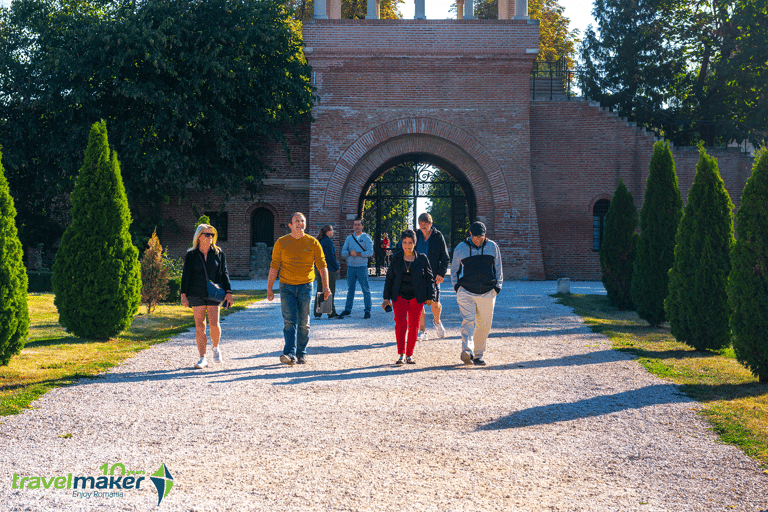 Tour por el palacio de Mogosoaia, los monasterios de Snagov y Caldarusani