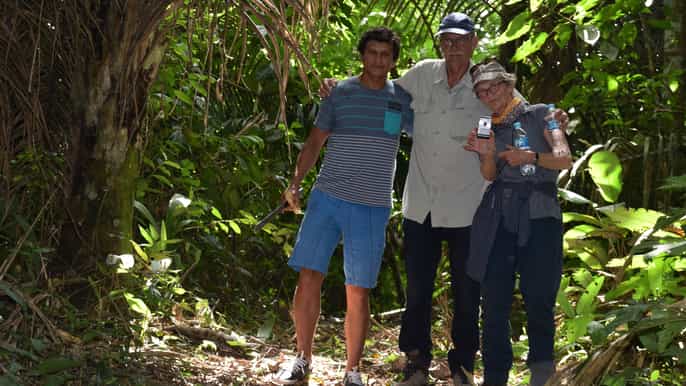 acampamento da castanha do brasil em puerto maldonado