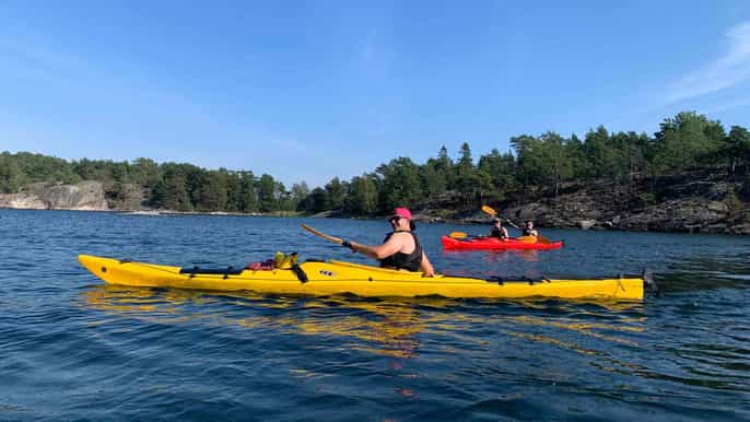 stockholm archipelago ecofriendly guided kayaking tour