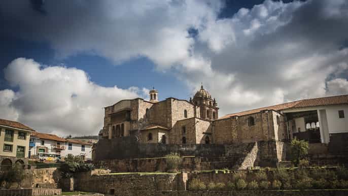 cusco excursão de meio dia ao mercado e ruínas de san pedro