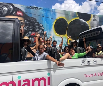 Miami Sightseeing Tour in a Convertible Bus (French)