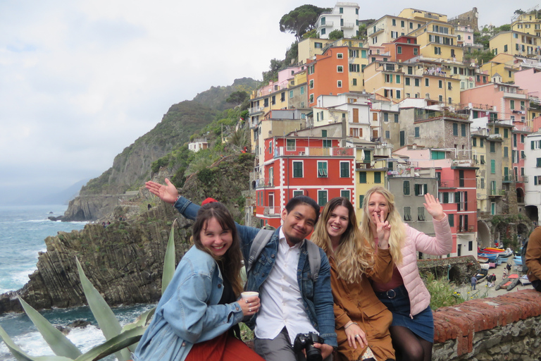 From Florence: Pisa and Cinque Terre Full-Day Tour