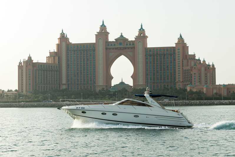 private yacht charter dubai marina