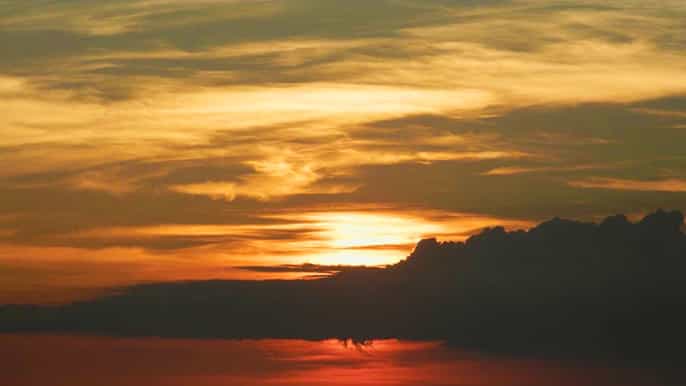 ko yao yai hong island plankton longtail boat sunset tour