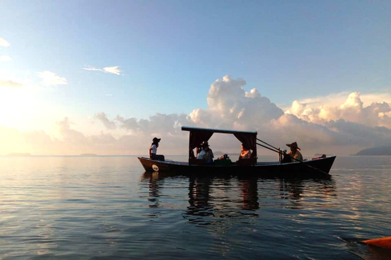 Koh Lanta : croisière romantique en gondole, lever du soleil