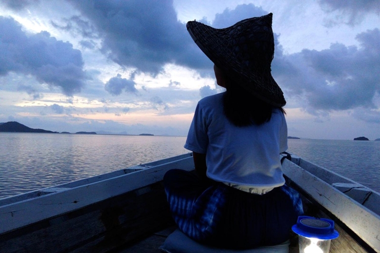 Ko Lanta: Romantic Sunrise Gondola Tour at Tung Yee Peng