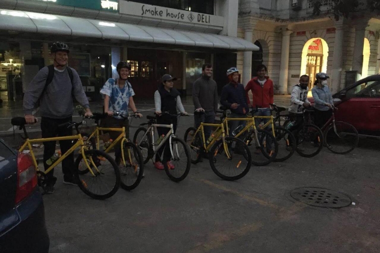 Delhi: 3-Hour Night Cycling Tour Standard Option