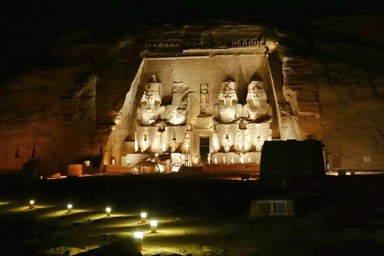 Van Aswan: Abu Simbel Temples Tour met Egyptologist GuidePrivétour met de auto