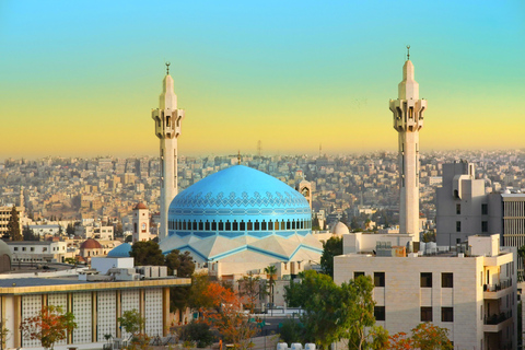 Amman: visite à pied en voiture privée et dans le centre-villeAmman: visite privée en voiture et à pied - Citadelle et théâtre romain