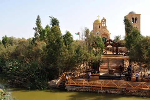 Betania más allá del río Jordán e Irak al Amir TourGira Bethany Beyond e Irak al Amir