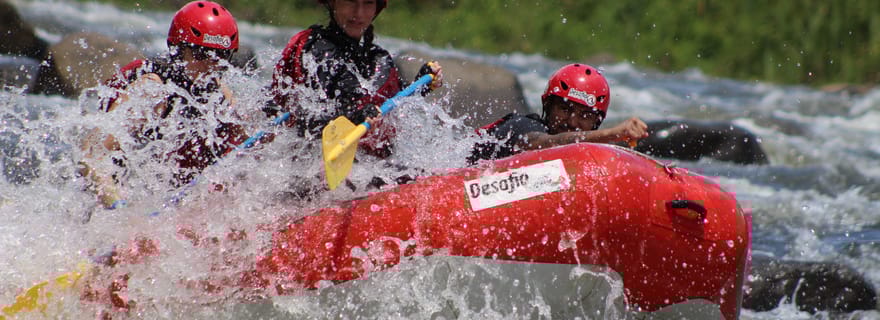 Le combo Mambo ! Rappel + Raft au Costa Rica