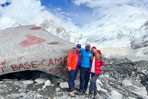 Trekking privado ao acampamento base do Everest saindo de Katmandu - 15 dias