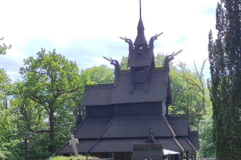 Bergen : Visite guidée en voiture avec le musée de la vieille ville de Bergen et Fantoft ...