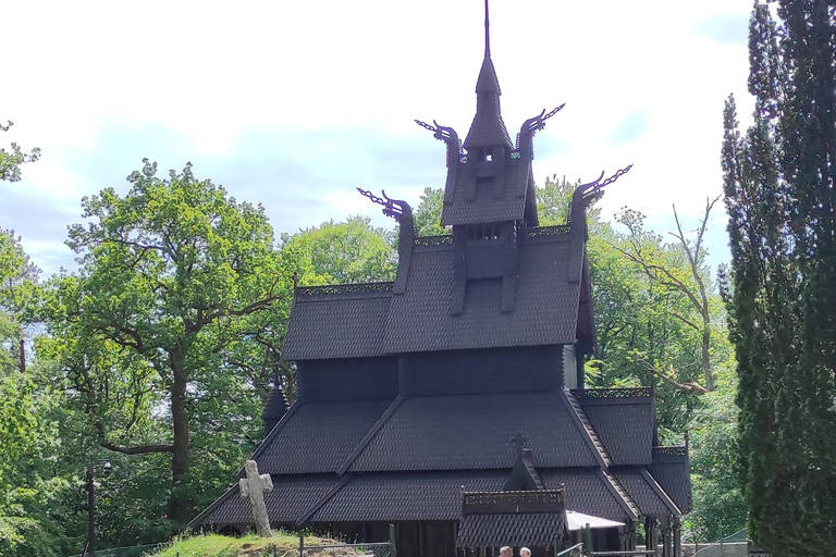 Bergen : Visite guidée en voiture avec le musée de la vieille ville de Bergen et Fantoft ...