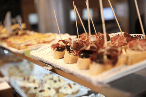 Ibiza: Tipsy Tapas Tour San Antonio