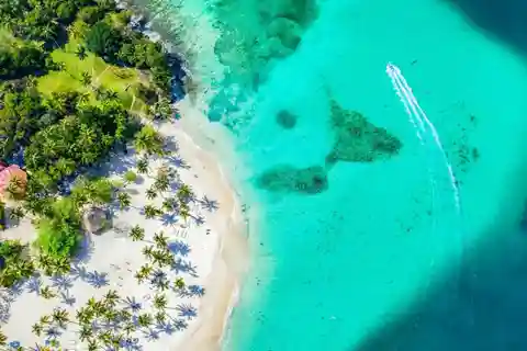 Samana, visita ao Parque Nacional Los Haitises e à Ilha de Cayo Levantado