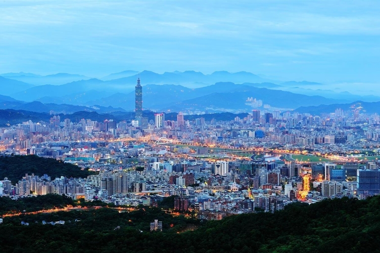 Taipei 101: Billete para la Cubierta del Observatorio sin hacer colaOferta exclusiva: Billete sin colas y ofertas en tiendas seleccionadas