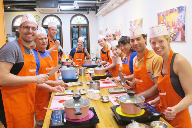Singapore: Hands-on Cooking Class with Cultural Immersion