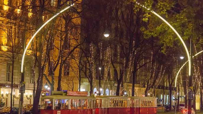 vienna tour panoramico guidato della città in tram
