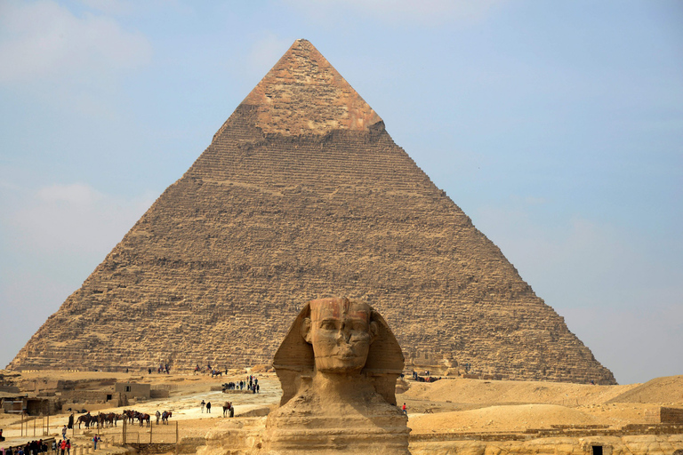 Cairo: Pyramid Tour, Boat Ride and Lunch at Cafelucca