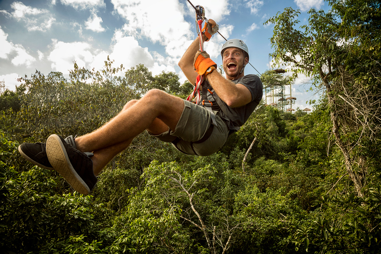 Z Cancun lub Riviera Maya: Selvatica Jungle Zip Line TourWycieczka grupowa z miejscem spotkań w parku Selvatica