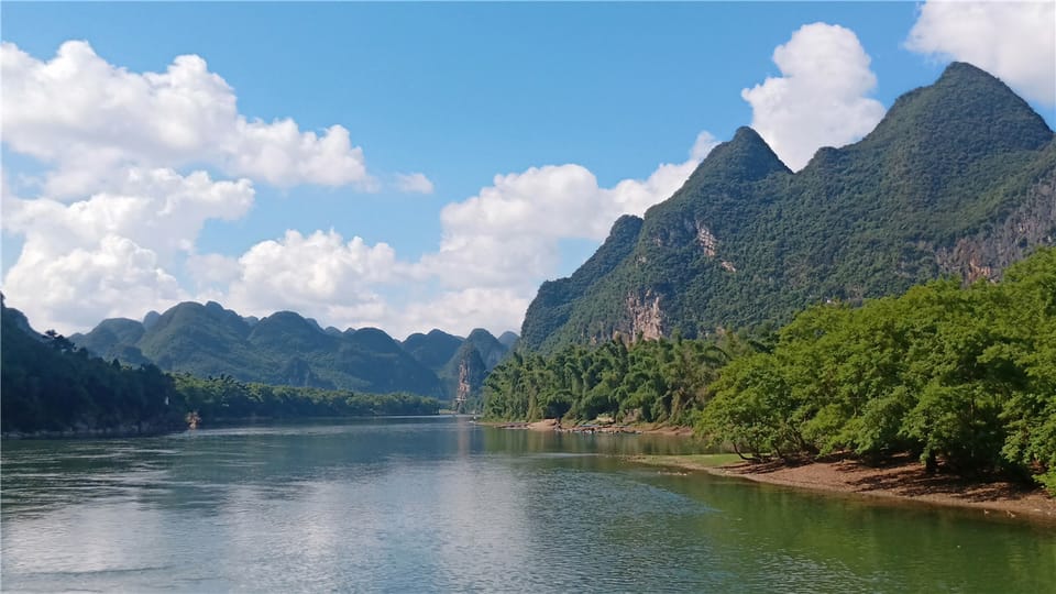 Guilin, Li River Cruise & Sightseeing Tour - SuiteTrails