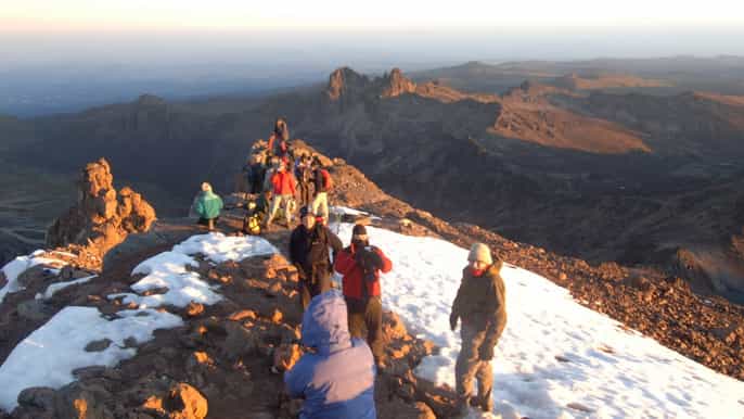 monte quênia caminhada de 5 dias pela via chogoria