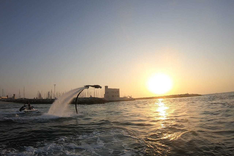 Dubaï: une expérience de 30 minutes en flyboard