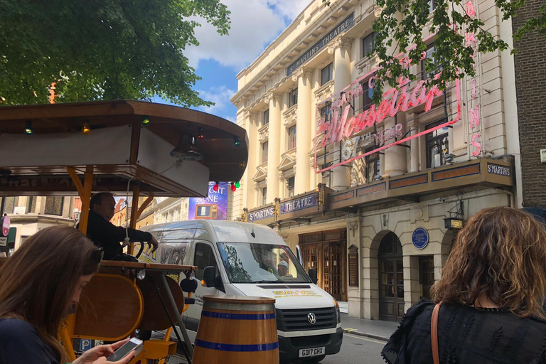 Londres: Piccadilly e Soho Beer Bike TourExcursão de Bicicleta Cervejeira de 1 Hora em Picadilly e Soho