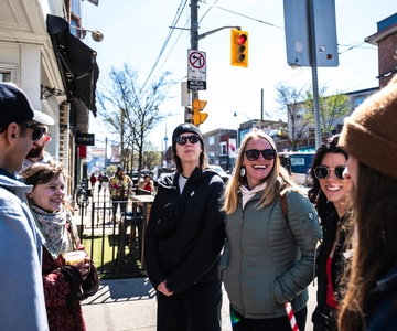 Toronto: Street Art and Graffiti Tour Run by Street Artist