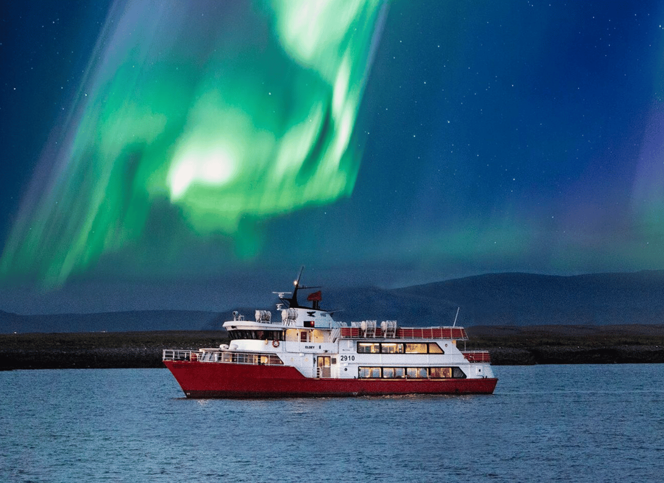 Reykjavík: Krydstogt med nordlys