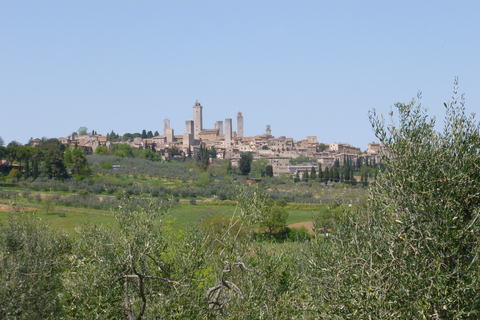 Florence: Toscane Vespa Tour naar San GimignanoBESTUURDER (18+)