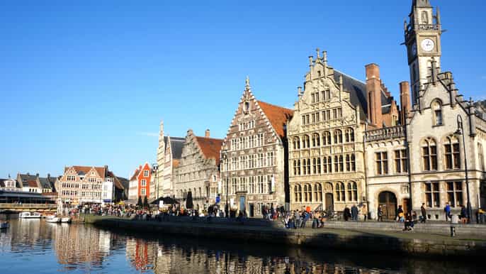 ghent free sightseeing walking tour with booking fee