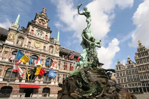 Antwerp: Free Sightseeing Walking Tour with Booking Fee