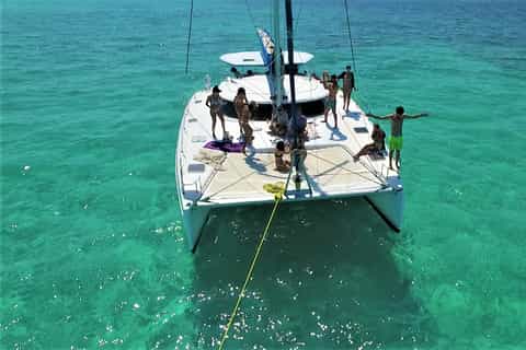 cozumel excursion de plongée en catamaran avec open bar et déjeuner