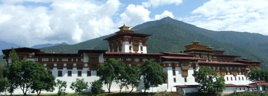 15 Day Cross Countries Tour of Bhutan, Sikkim & Dharjeeling