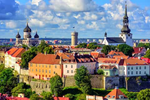 Tallinn: Self-Guided City Discovery Game