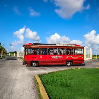 Cozumel: City Trolley Tour